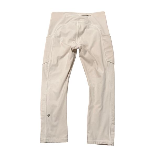 Lululemon All The Right Places High Rise Crop White, size 6 Great Condition - Picture 2 of 9